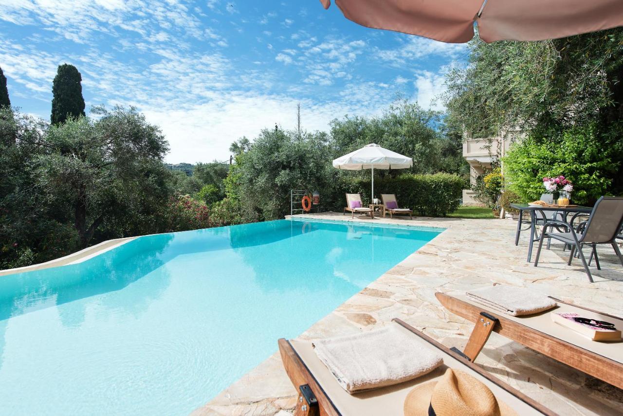 Villa Lofos カシオピ エクステリア 写真
